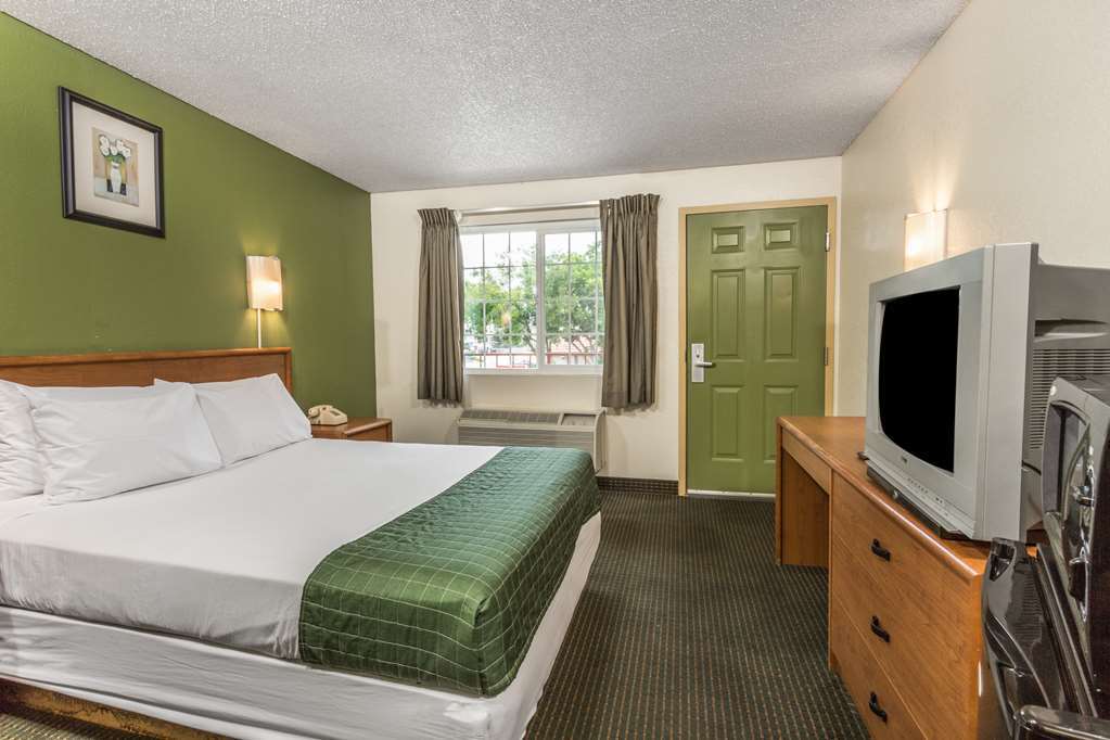 6 San Ysidro Ca South Bay